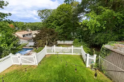 223 Linwood St, Lynn, MA 01905 - Photo 34
