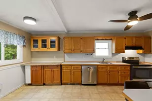 223 Linwood St, Lynn, MA 01905 - Photo 8