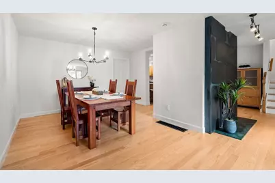 79 Beecher Pl #5, Newton, MA 02459 - Photo 8
