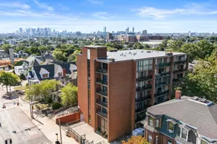 390 Broadway, Somerville, MA 02145 - Photo 20