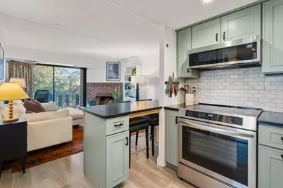 390 Broadway #54, Somerville, MA 02145 - Photo 8