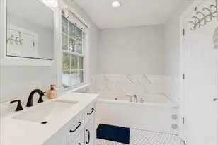 22 Reservoir St, Seekonk, MA 02771 - Photo 18
