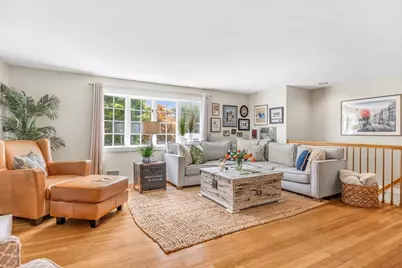 32 Briarwood Rd, Framingham, MA 01701 - Photo 4