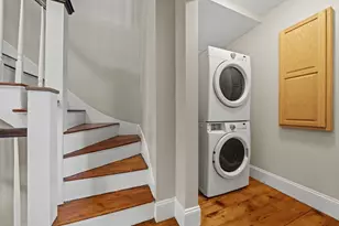 519 E 5th St, Boston, MA 02127 - Photo 12