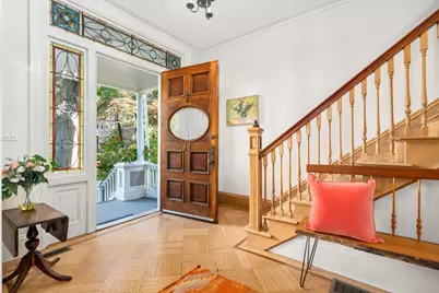 32 Fayette Street, Cambridge, MA 02139 - Photo 2