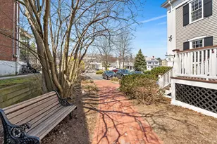 81 Forest St, Medford, MA 02155 - Photo 38