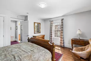 81 Forest St, Medford, MA 02155 - Photo 18