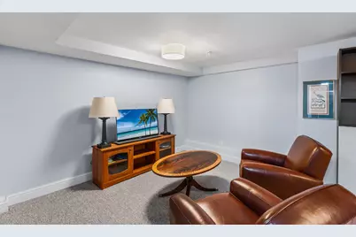 81 Forest St #81, Medford, MA 02155 - Photo 32