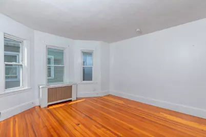 1738-1740 North Shore Rd, Revere, MA 02151 - Photo 4