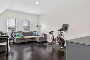16 Pasadena Rd, Boston, MA 02121 - Photo 10