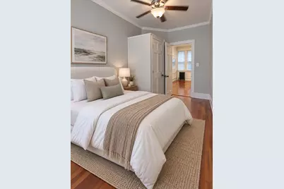 33 Irving St #1, Boston, MA 02114 - Photo 8