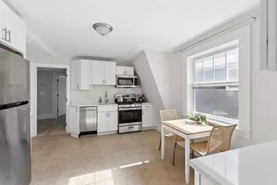 5 Kenwood St #3, Somerville, MA 02144 - Photo 4