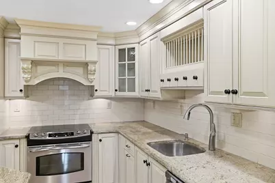 35 Casey Circle #35, Waltham, MA 02451 - Photo 6