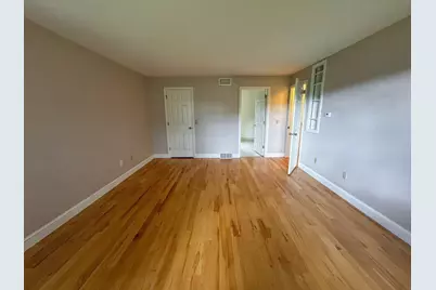 105-107 North Valley Rd, Pelham, MA 01002 - Photo 20