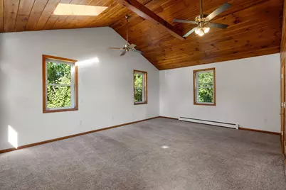61 Pelham Rd, Amherst, MA 01002 - Photo 4