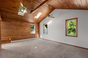 61 Pelham Rd, Amherst, MA 01002 - Photo 2