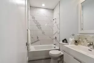 301 Saratoga St, Boston, MA 02128 - Photo 18