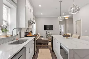301 Saratoga St, Boston, MA 02128 - Photo 4