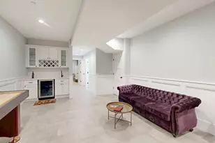 613 E 6th St, Boston, MA 02127 - Photo 24
