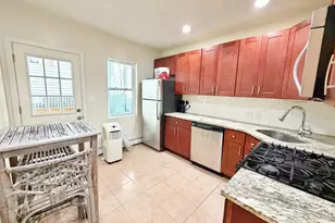 365 Sumner St, Boston, MA 02128 - Photo 4