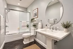 201 Victory Rd, Quincy, MA 02171 - Photo 12