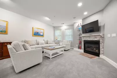 201 Victory Rd #201, Quincy, MA 02171 - Photo 4