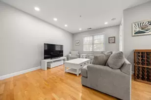 201 Victory Rd, Quincy, MA 02171 - Photo 14