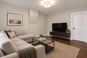 168 Endicott St, Boston, MA 02113 - Photo 2
