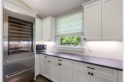 54 Edmunds Rd, Wellesley, MA 02481 - Photo 14