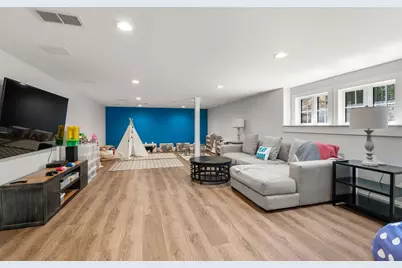 54 Edmunds Rd, Wellesley, MA 02481 - Photo 28