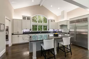 54 Edmunds Rd, Wellesley, MA 02481 - Photo 12