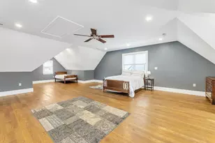 131 Gardner St, Boston, MA 02132 - Photo 26
