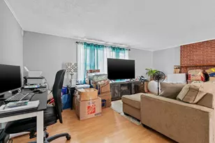 4 - 6 Willis St, Framingham, MA 01702 - Photo 6