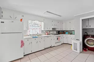 4 - 6 Willis St, Framingham, MA 01702 - Photo 12