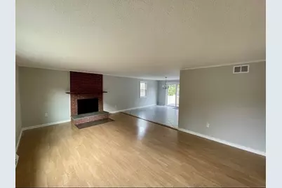 4 - 6 Willis Street, Framingham, MA 01702 - Photo 2