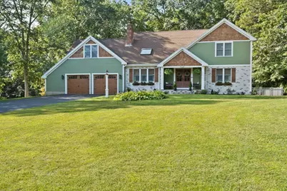 210 Boxwood Ln, Bridgewater, MA 02324 - Photo 4