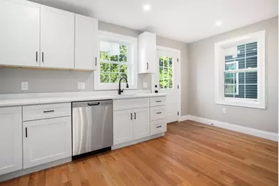 661 Washington Aveue #2, Revere, MA 02151 - Photo 2