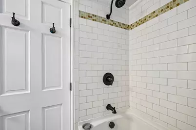 22 Claremont Ter, Swampscott, MA 01907 - Photo 10