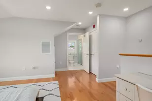 140 Main St, Upton, MA 01568 - Photo 16