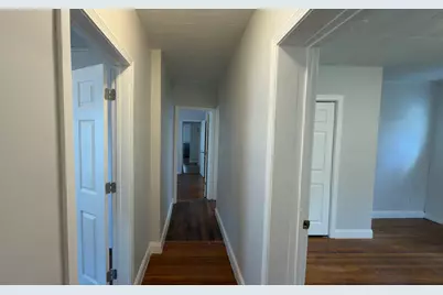 7-9 Glendell Ter #1, Springfield, MA 01108 - Photo 6