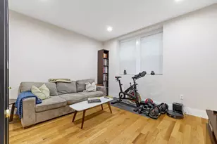 7 Whitman St, Somerville, MA 02144 - Photo 8