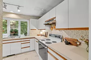 101 South Ave, Attleboro, MA 02703 - Photo 8