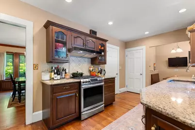 114 South Border Road, Medford, MA 02155 - Photo 16