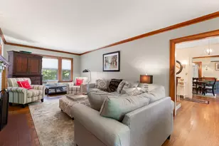 114 S Border Rd, Medford, MA 02155 - Photo 8