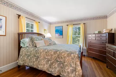 114 South Border Road, Medford, MA 02155 - Photo 22