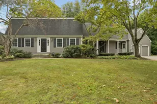 18 Lois Ln, Lexington, MA 02420 - Photo 1