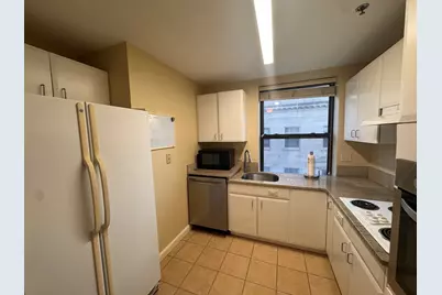 636 Beacon St #404, Boston, MA 02215 - Photo 12