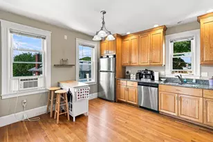 17 Linden Rd, Melrose, MA 02176 - Photo 12
