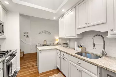 198 Saint Botolph St #9, Boston, MA 02115 - Photo 6