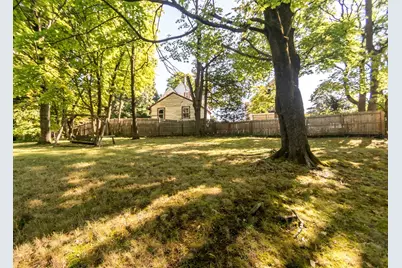 17 Galen Street, Waltham, MA 02451 - Photo 8